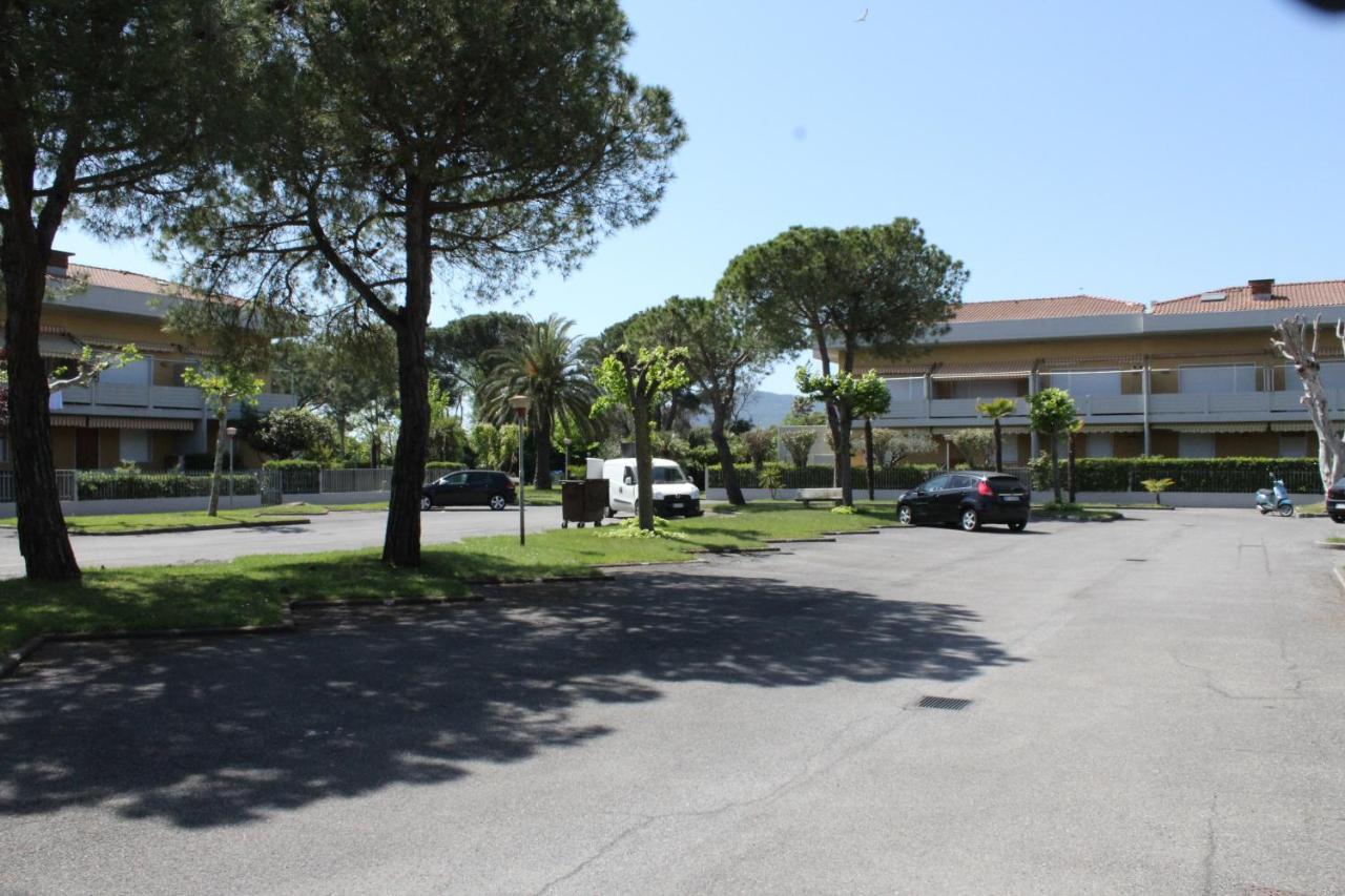 La Ca' Al Mare Carrara Exterior foto